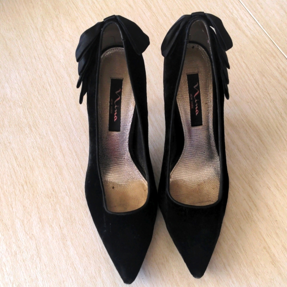Nina formal pumps